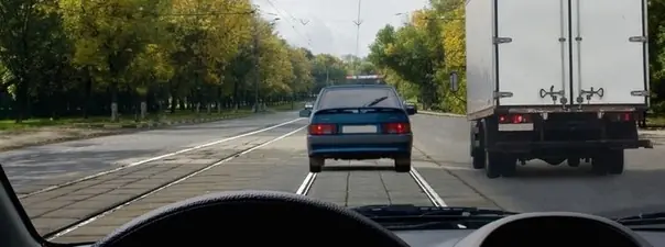 Иллюстрация к вопросу ПДД: 11